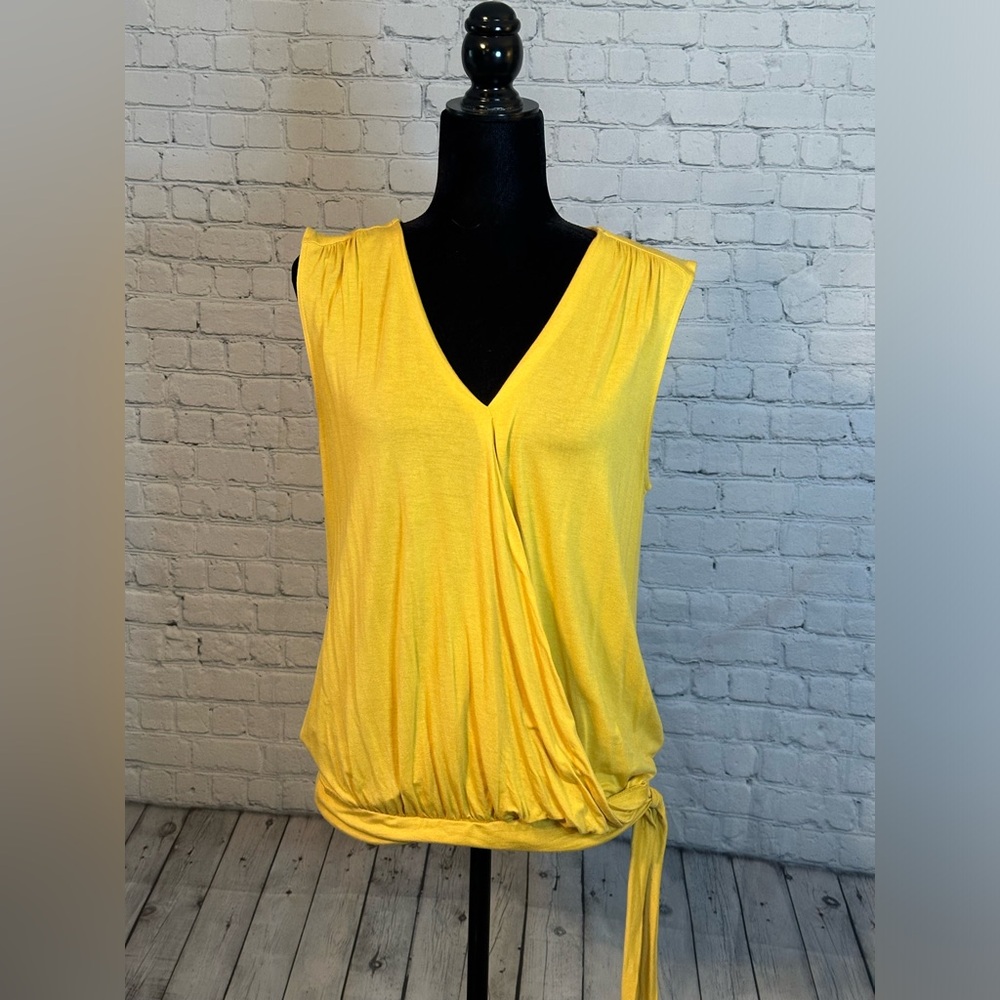 Loft Sleeveless Yellow Banded Top with Tie Size Large